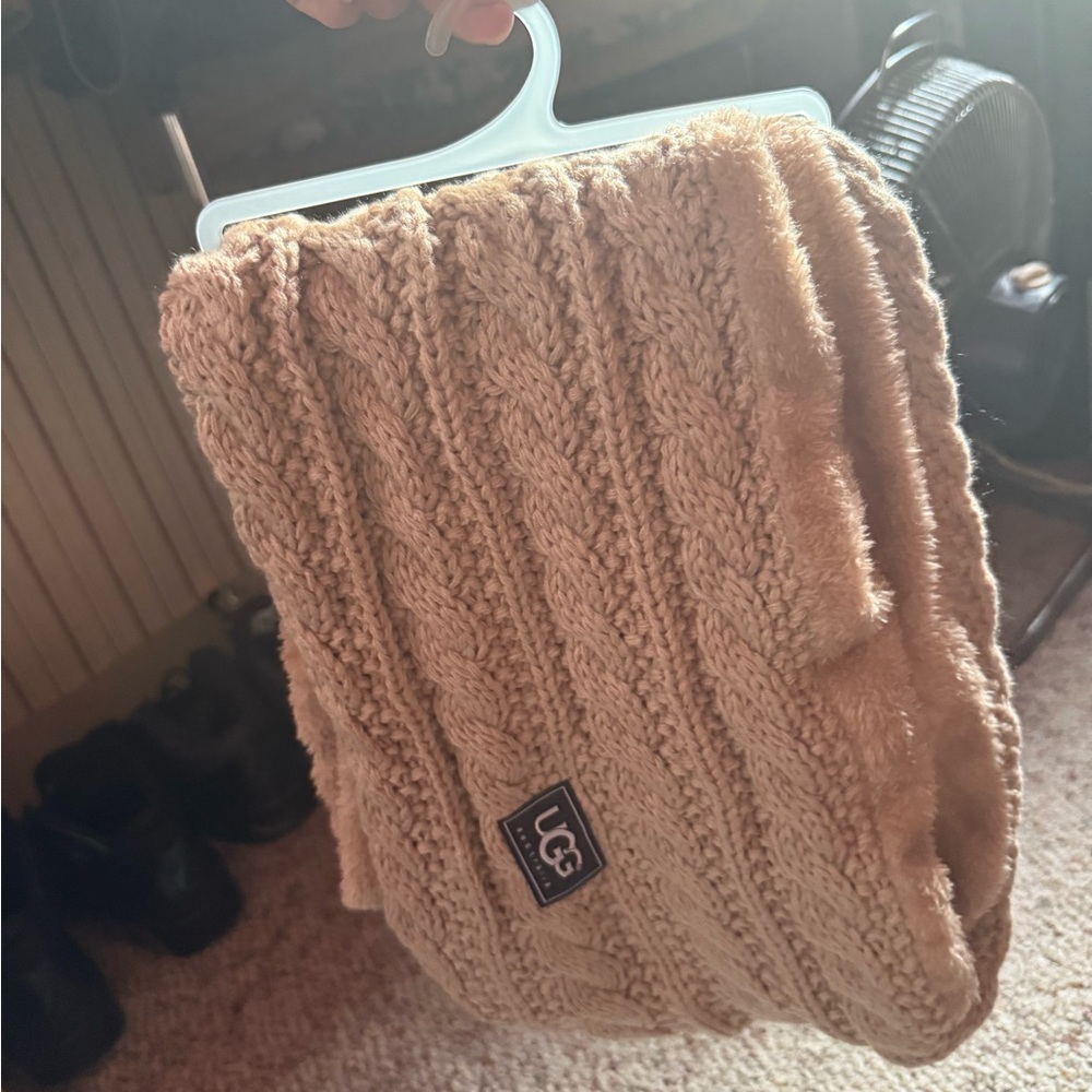 UGG Beige Cable Knit Scarf